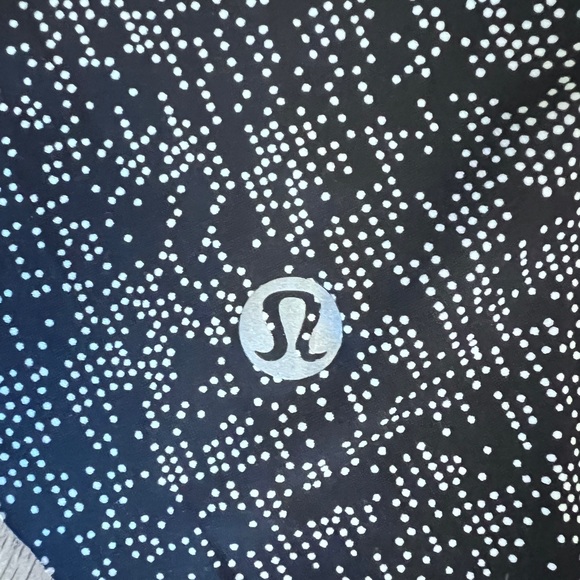 Lululemon Quick Pace Skirt (skort) 13” - Picture 5 of 10